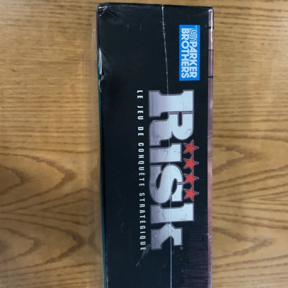 Risk Bored Game Still New - Picture 7 of 7